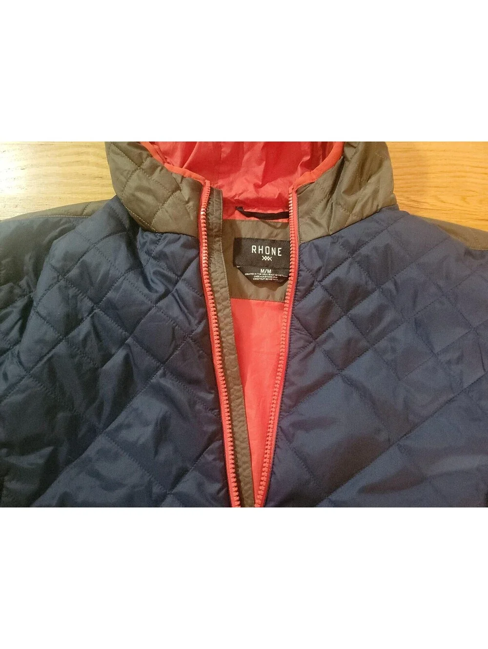 Rhone Jacket Mens Medium Multicolor Hooded Quilted Puffer Full Zip Outdoor
